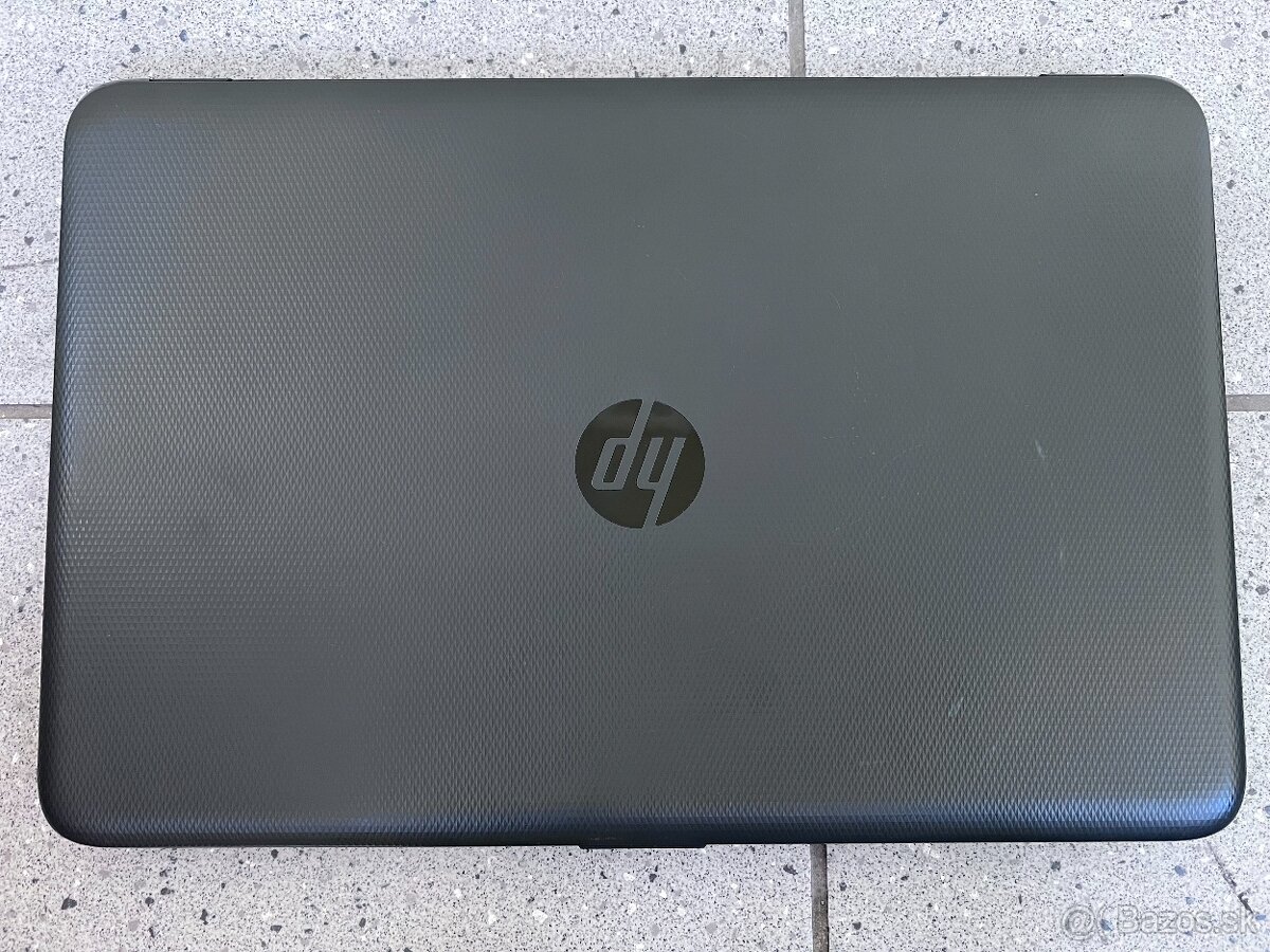 HP 255 G4 / AMD 4-jadro / 8GB RAM / 240GB SSD / 15.6" - 5