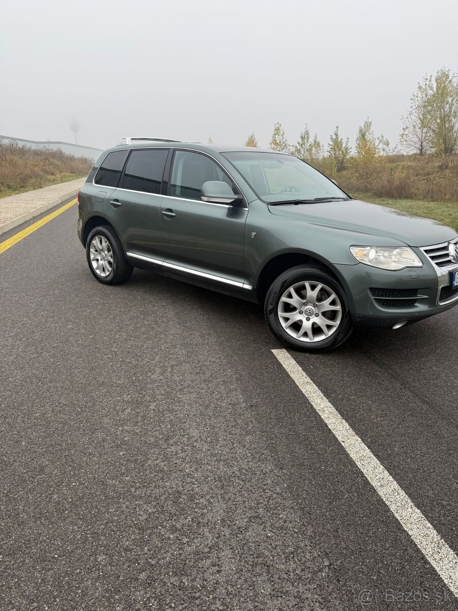 Volkswagen Touareg 3.0tdi - 5
