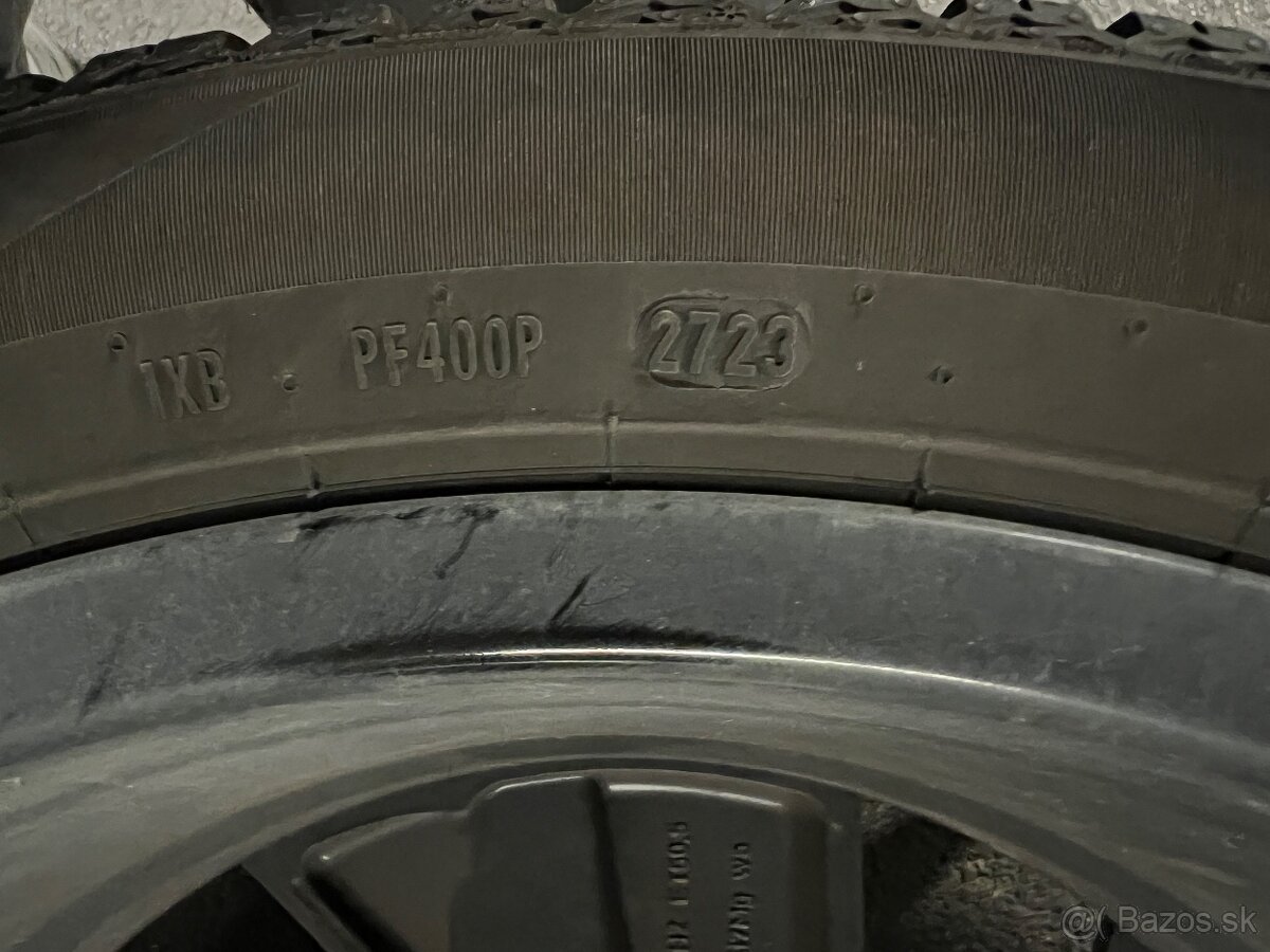 P: Pirelli Scorpion SF2 235/45 R20 celorocna pneu - 5