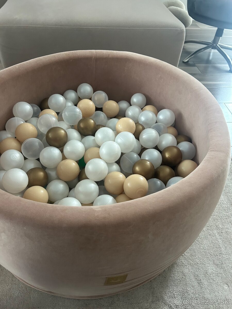 Suchý bazen s loptickami - 5