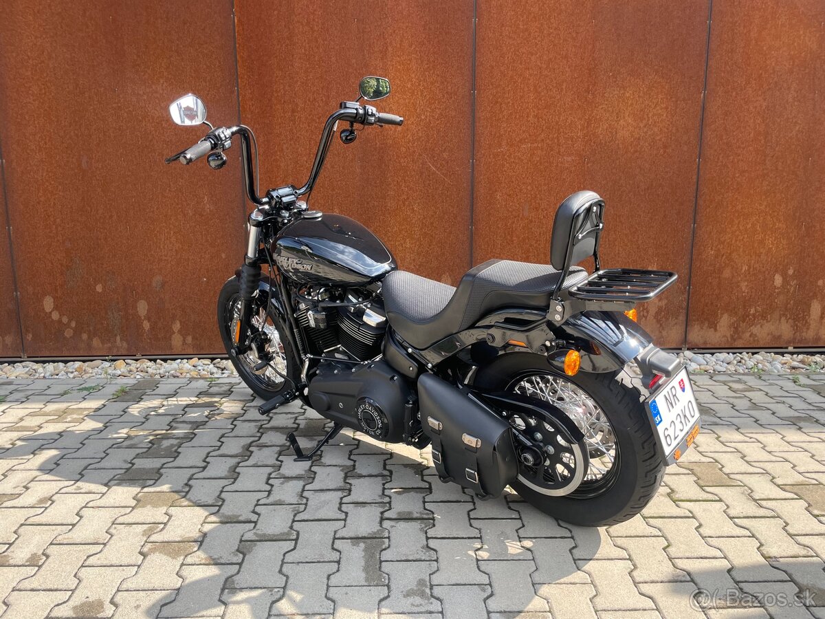Harley-Davidson Street Bob 107 - 5