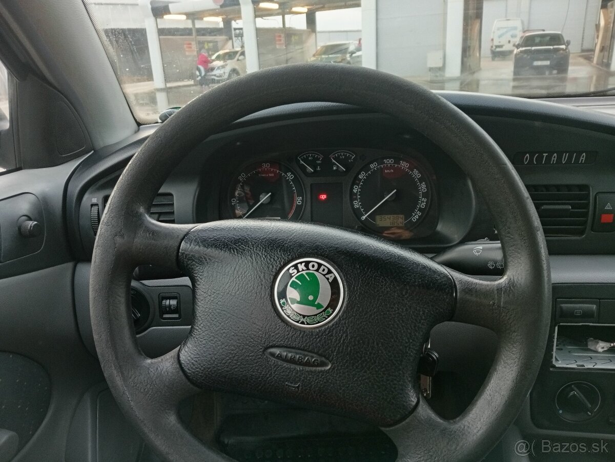 Predám škoda Octavia 1.9 TDI rok 2005 - 5