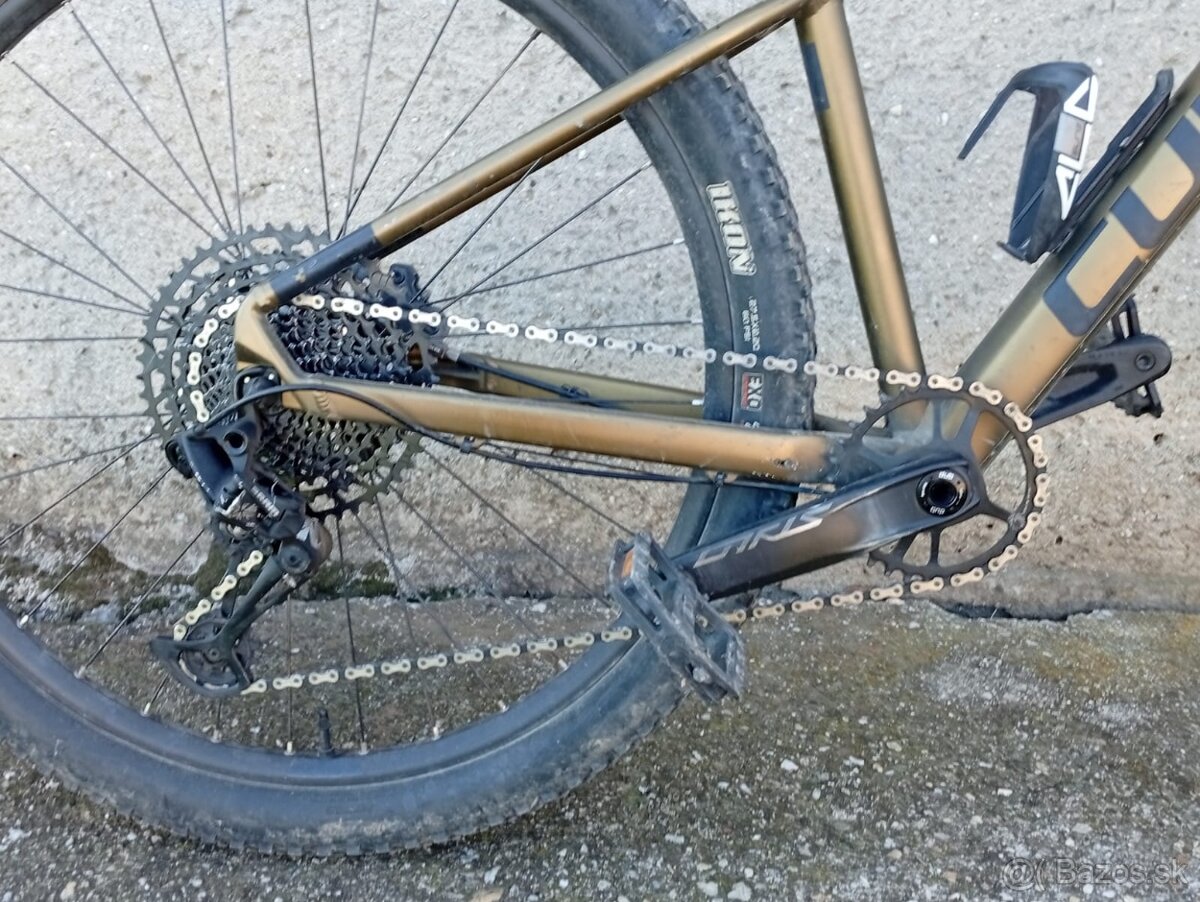 Bicykel CUBE Acid 16, 27,5 - 5