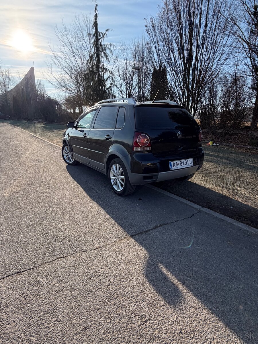 Volkswagen Polo 1.4TDI - 5