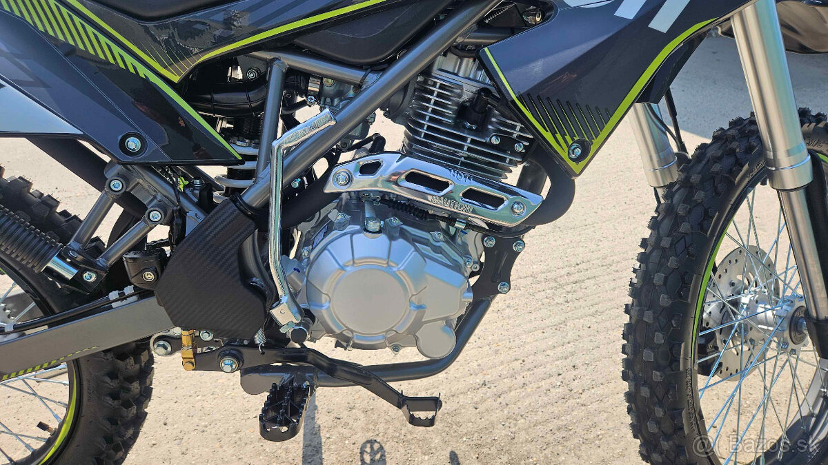 Cross Enduro Mikilon Defender 250RR 21/18 Limited Edition
