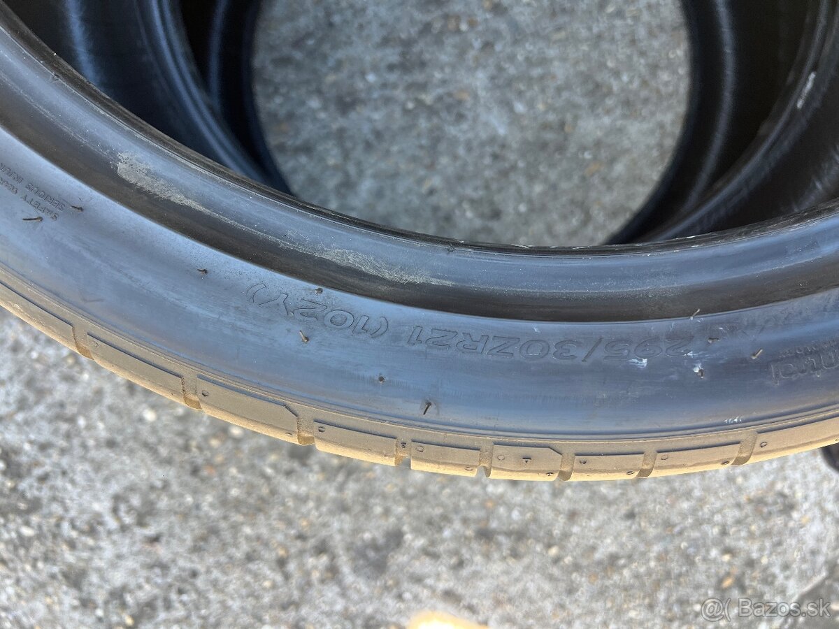 Letne pneu Hankook 255/35r21-295/30r21 - 5
