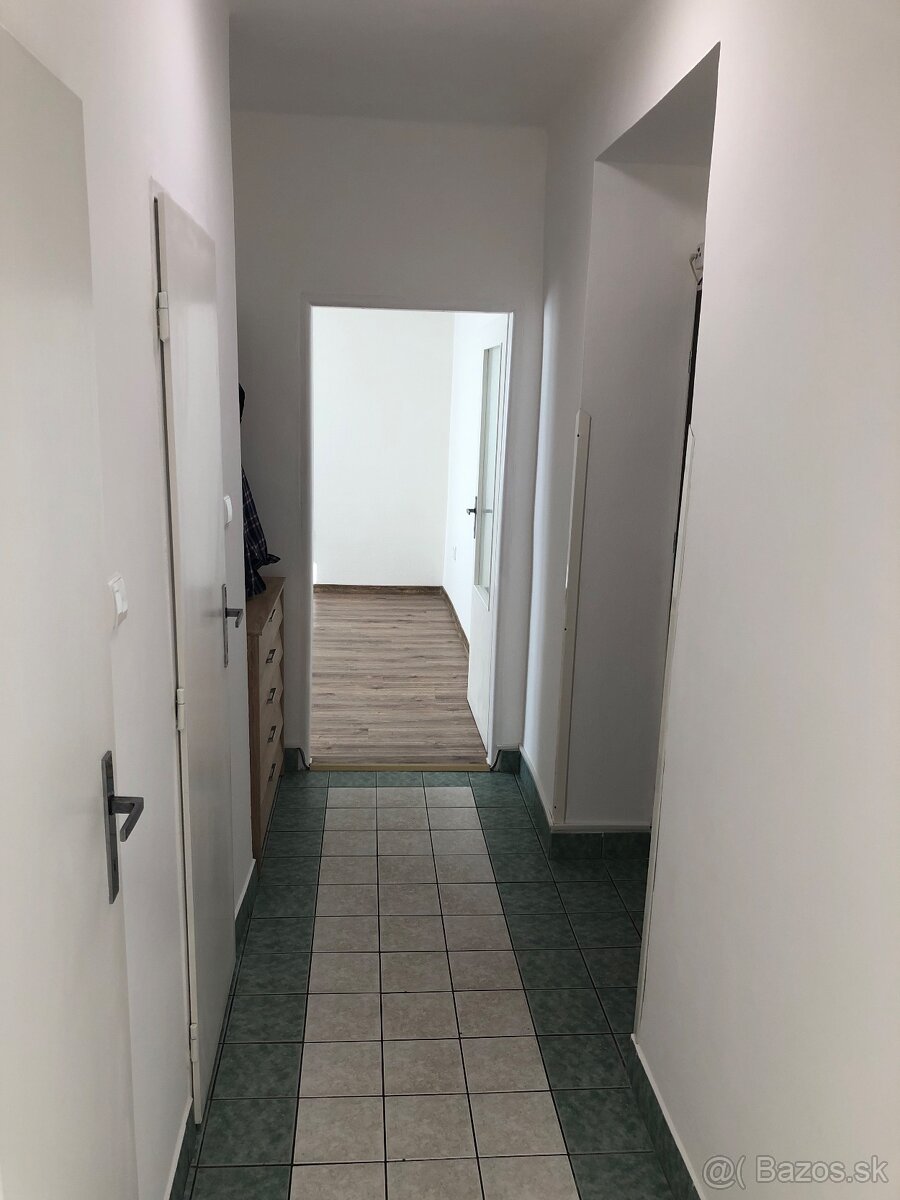 1 izbový byt 33 m2 Vihorlatská - 5
