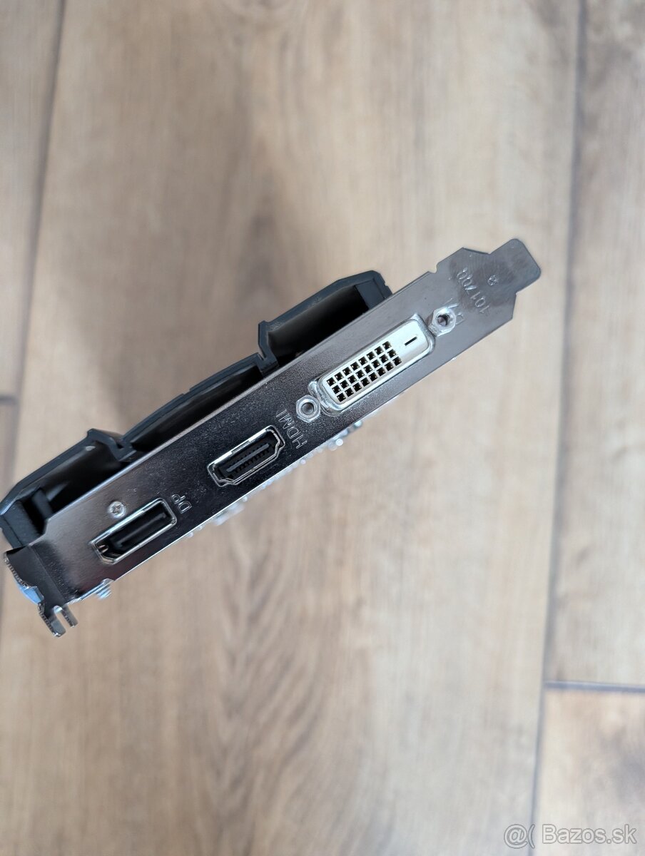 SAPPHIRE PULSE Radeon RX 550 2GB GDDR5 - 5