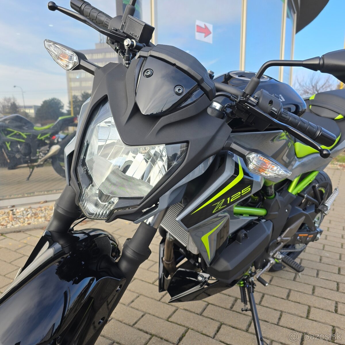Kawasaki Z125 - 5