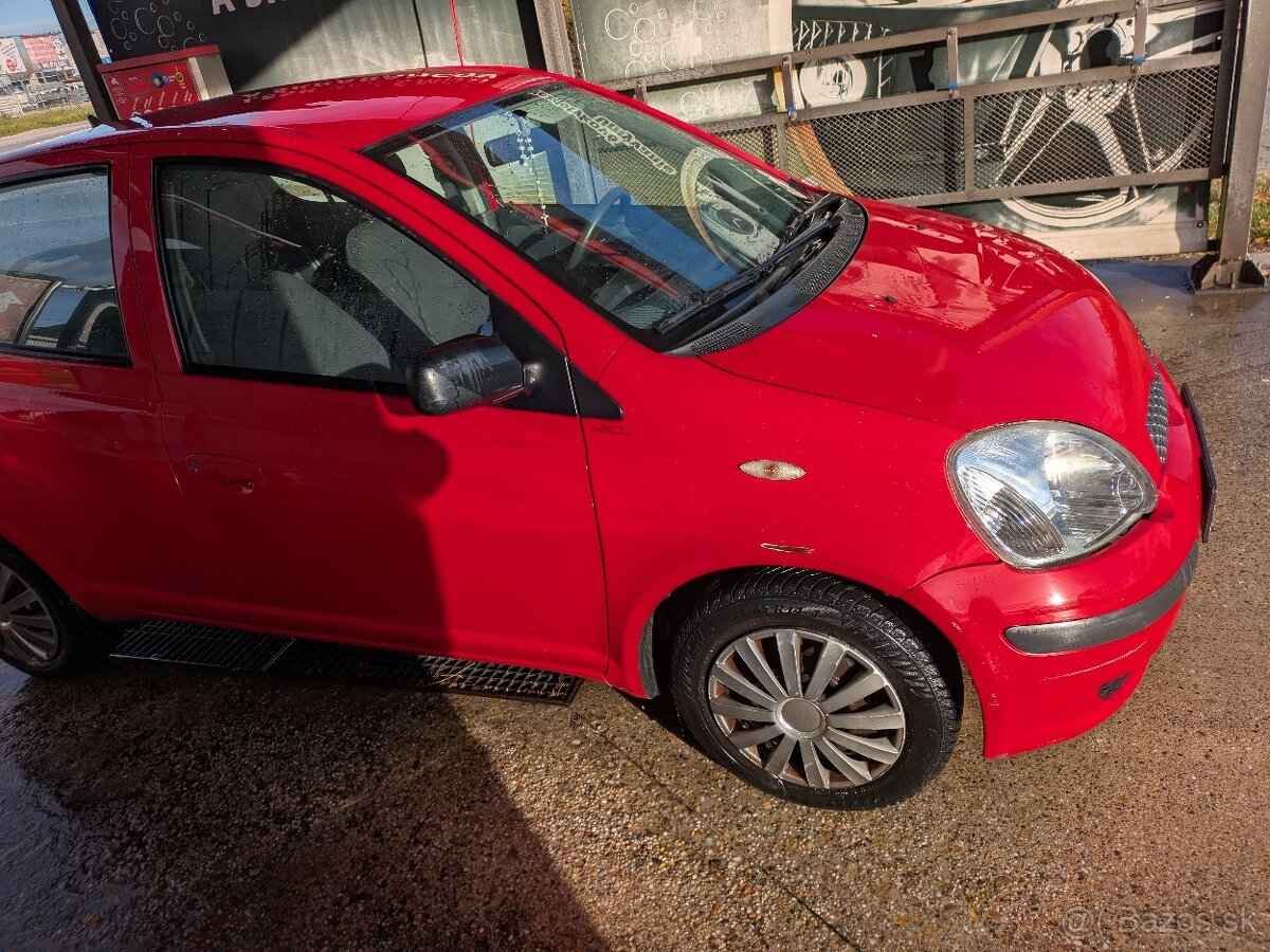Toyota yaris - 5