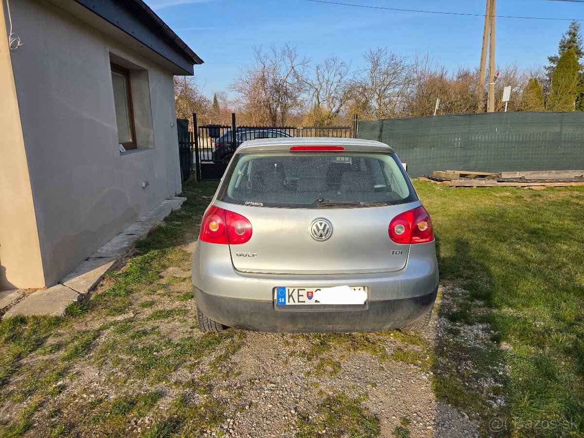 Vw golf 5 1.9. TDI 66kw - 5