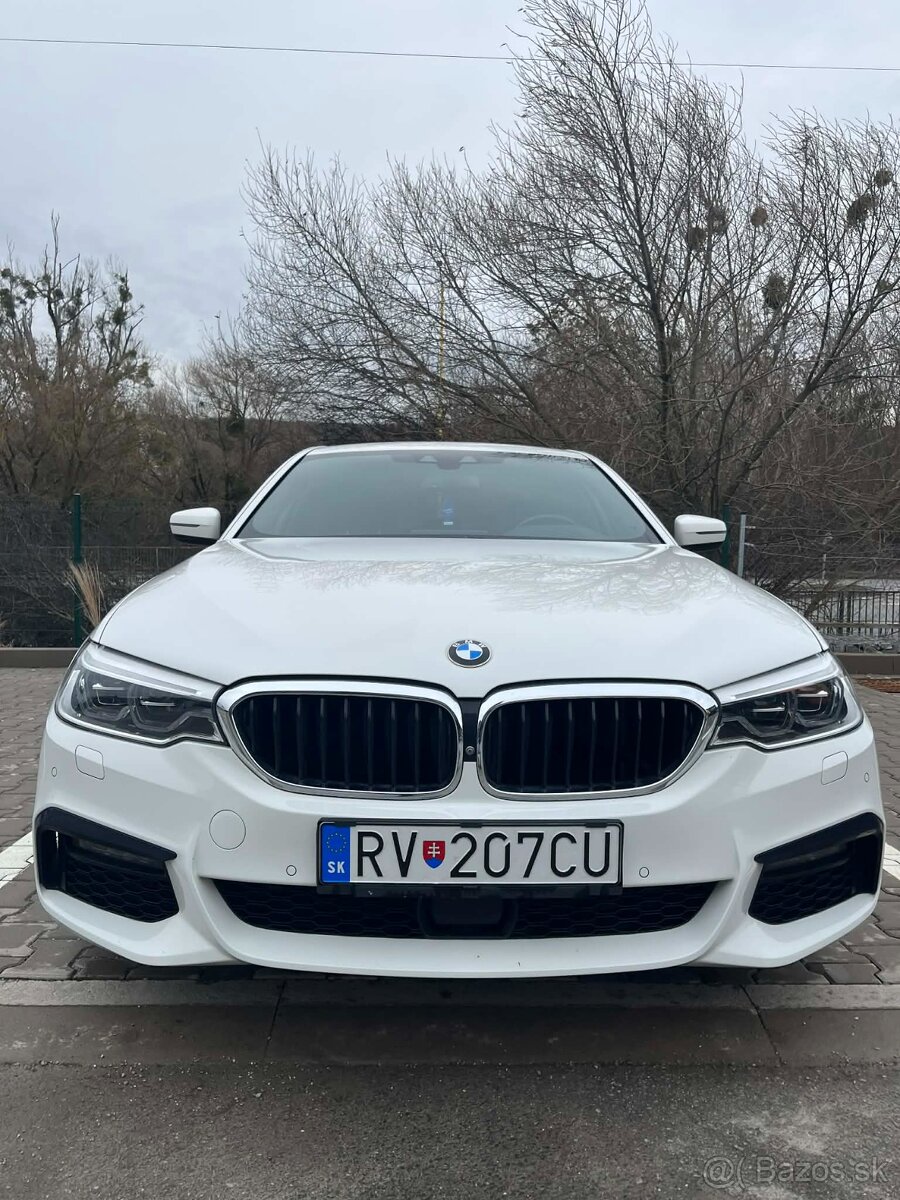 BMW 540i xDrive Limousine - Benzín - 5