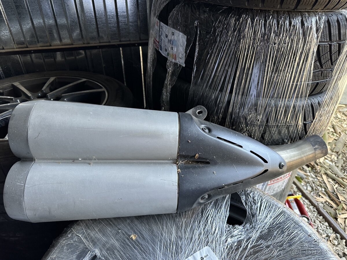 Ducati výfuk originál REMUS - 5