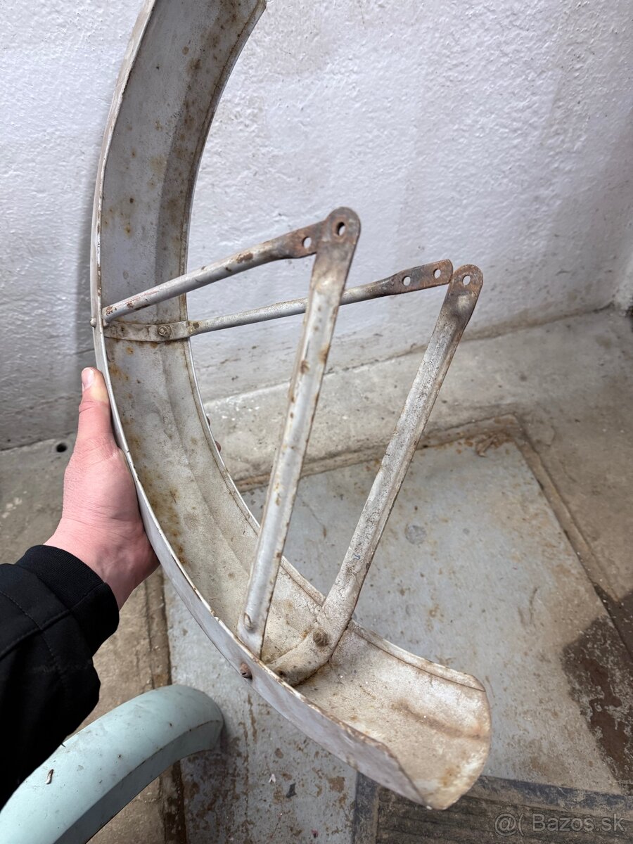 Predný blatník babeta 207 - 5