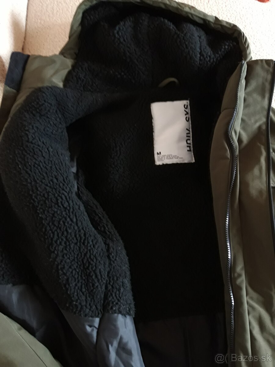 Zimná bunda-parka s kapucňou - 5