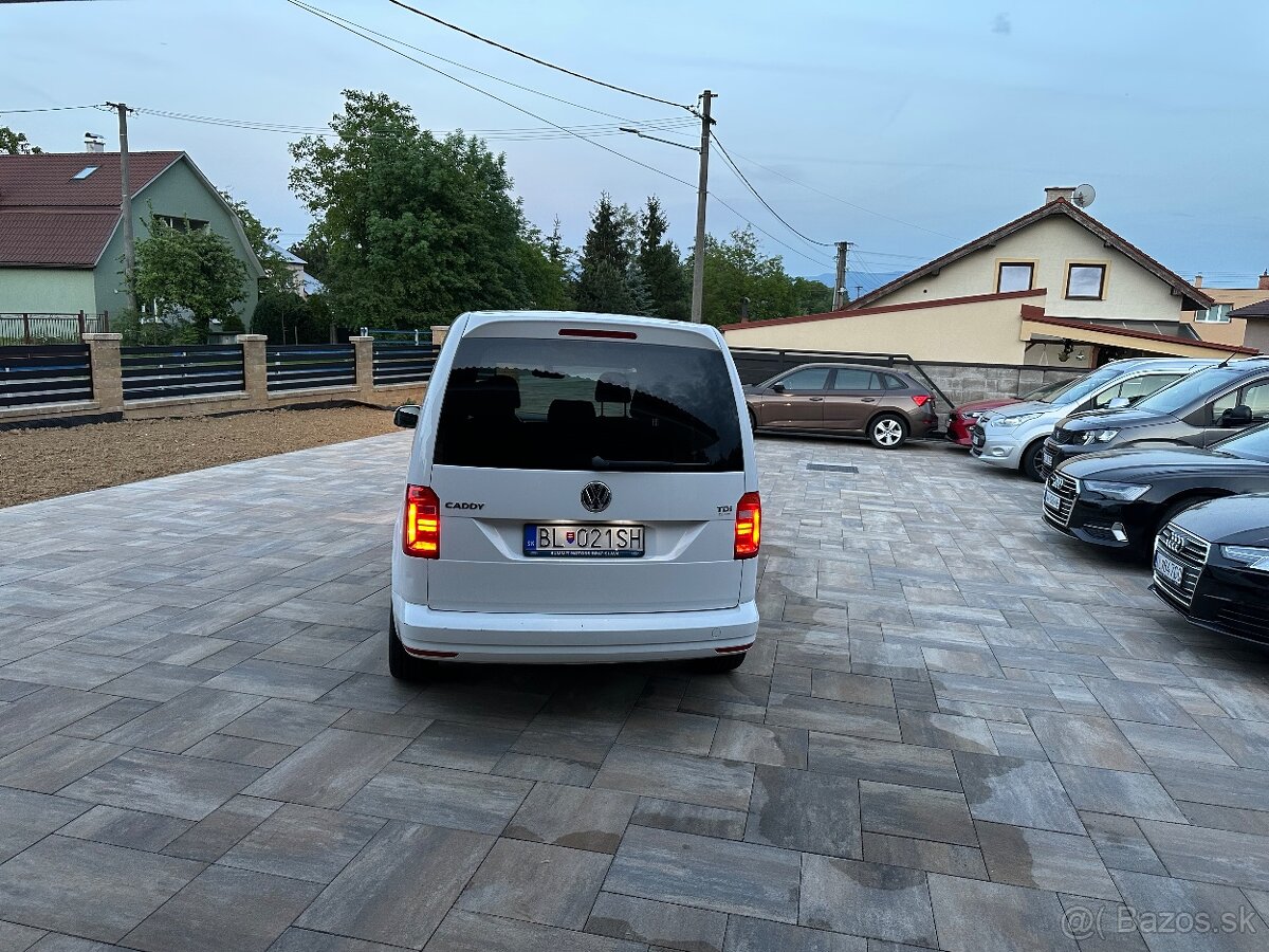 VW Caddy 2018 2,0 TDI 75kW 265tisíc km - 5
