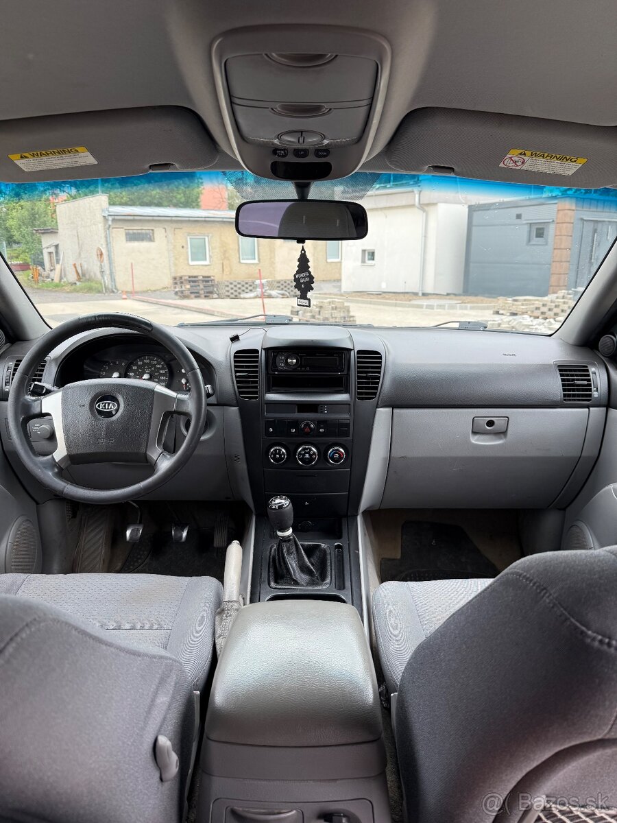 Kia Sorento 2.5 crdi - 5