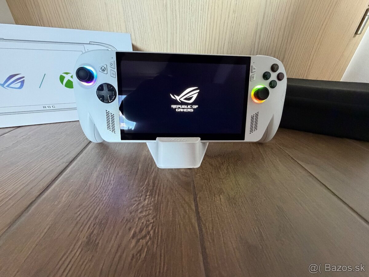 ASUS ROG Xbox Ally (2025) - 5