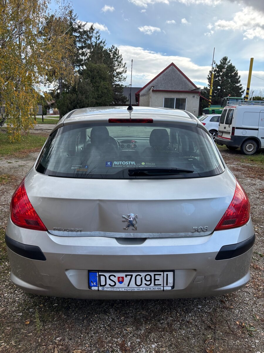 Peugeot 308 1.6 HDi (2008) - 66kW - 5