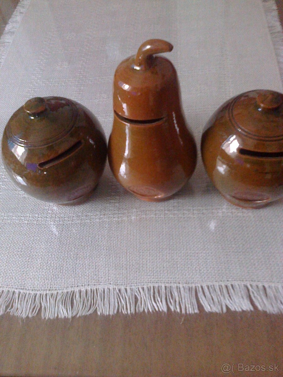 Dvere , pokladničky, TV, kreslo... - 5