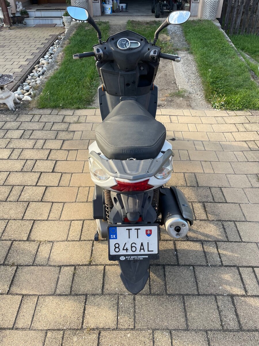 Benelli ZenZero 350i - 5