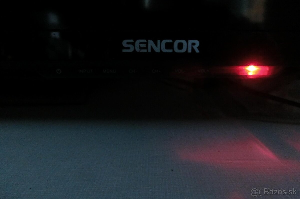 LCD televízory na náhradné diely . - 5