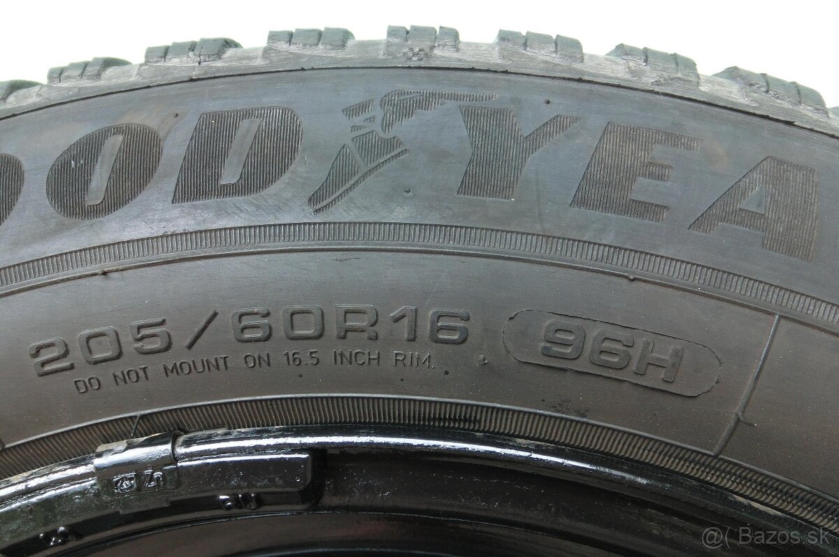 Zimné pneumatiky GOOD YEAR na diskoch . - 5