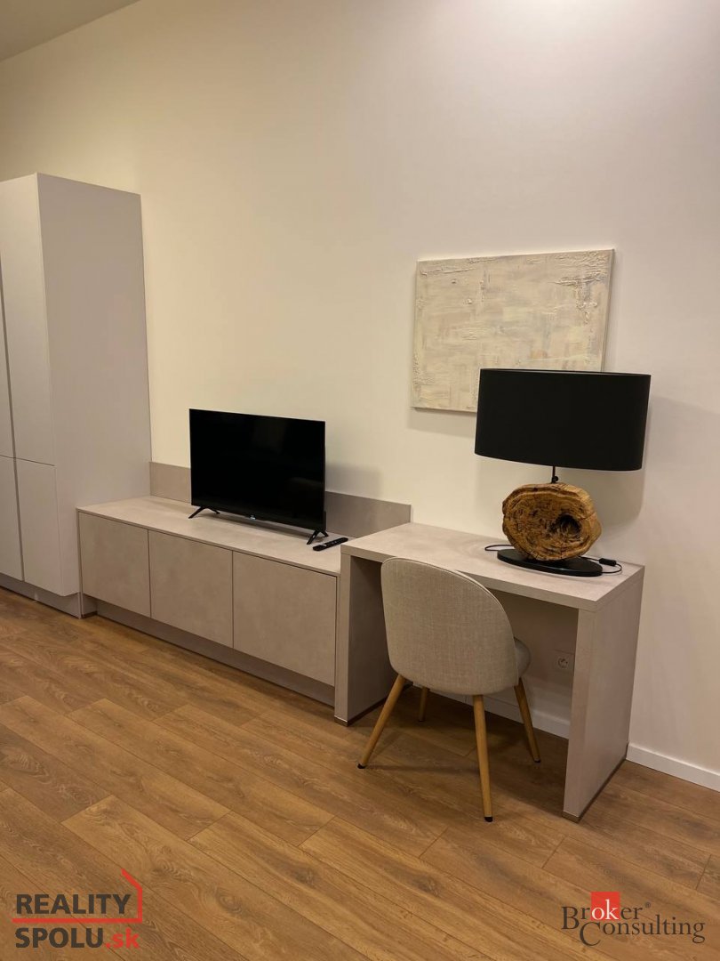 Nový 1-izbový byt s exkluzívnou terasou pre rezidentov - 5