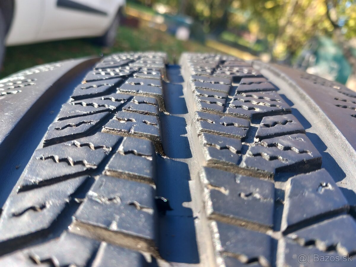 215/70 r15C zimné pneumatiky - 5