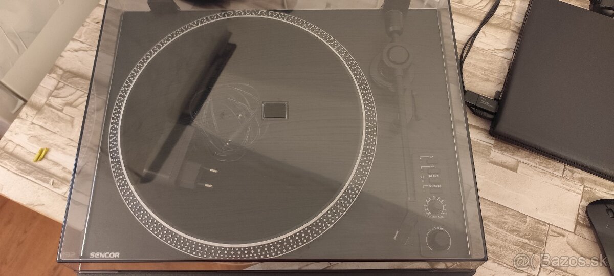 Gramofon sencor - 5