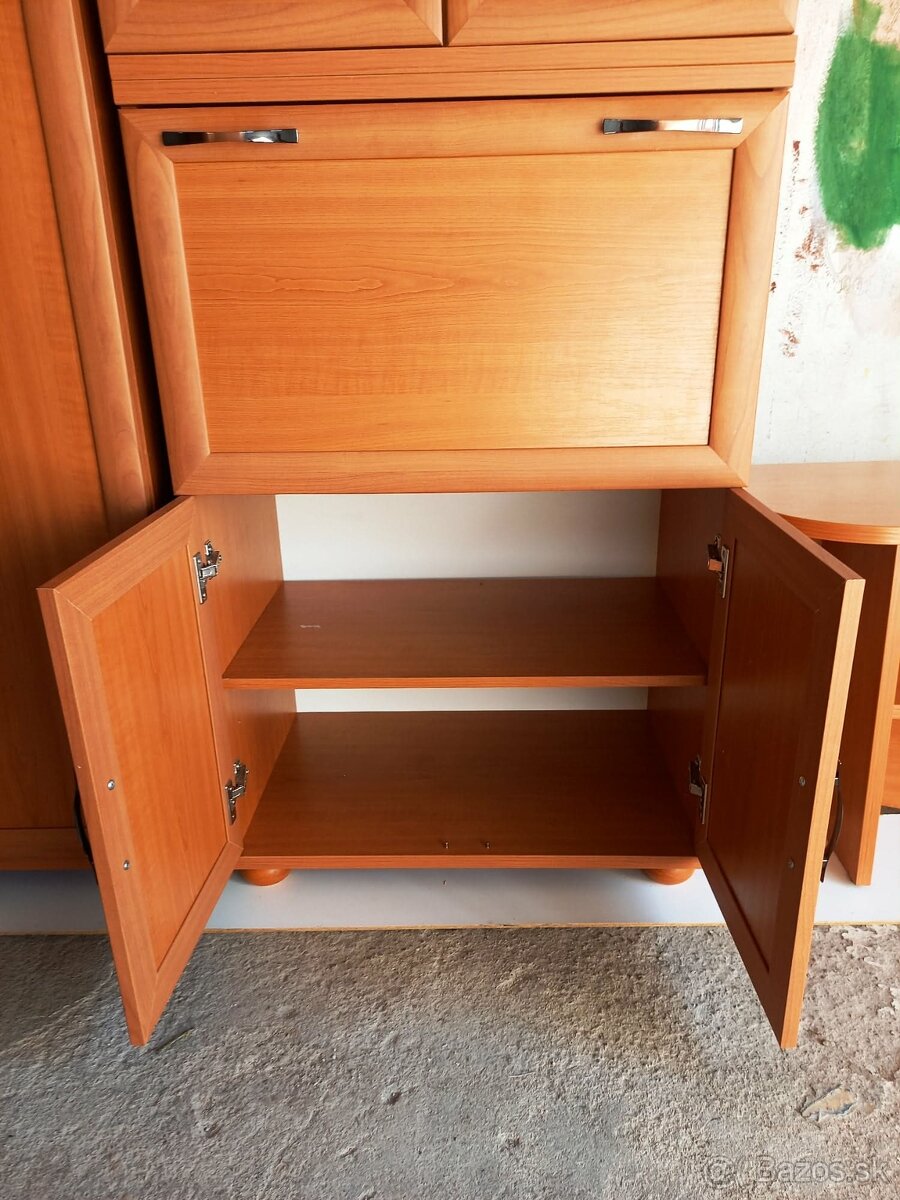 Obyvacia sektorová stena - 5