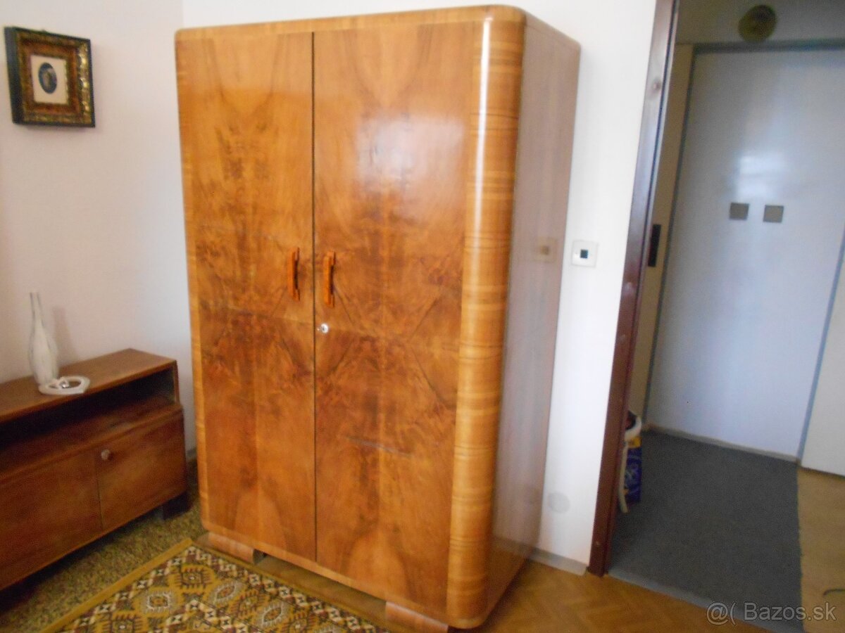 Starozitna skrina - 5