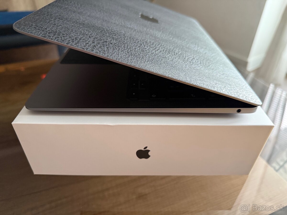 MacBook Air 13” 2020 (CTO), M1 8-core, 16GB/512GB - 5