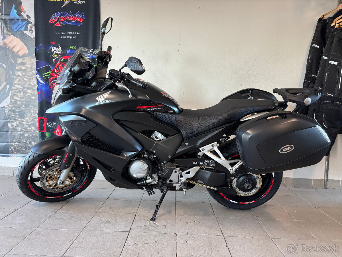 Honda VFR800X CrossRunner - 5