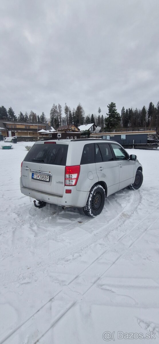 Grand vitara 1.9Ddis 4x4 - 5