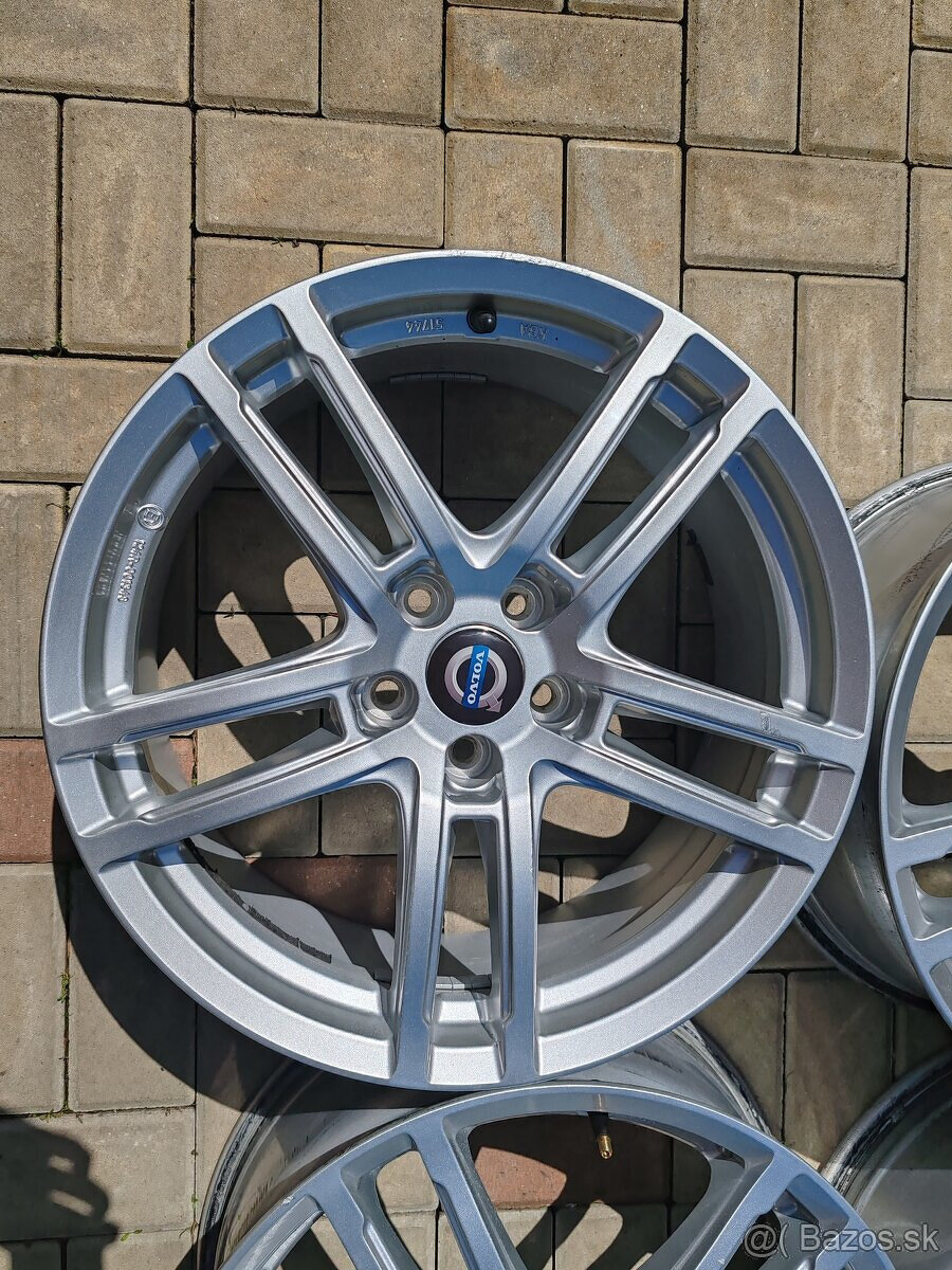 FORD,VOLVO 5X108 - 5