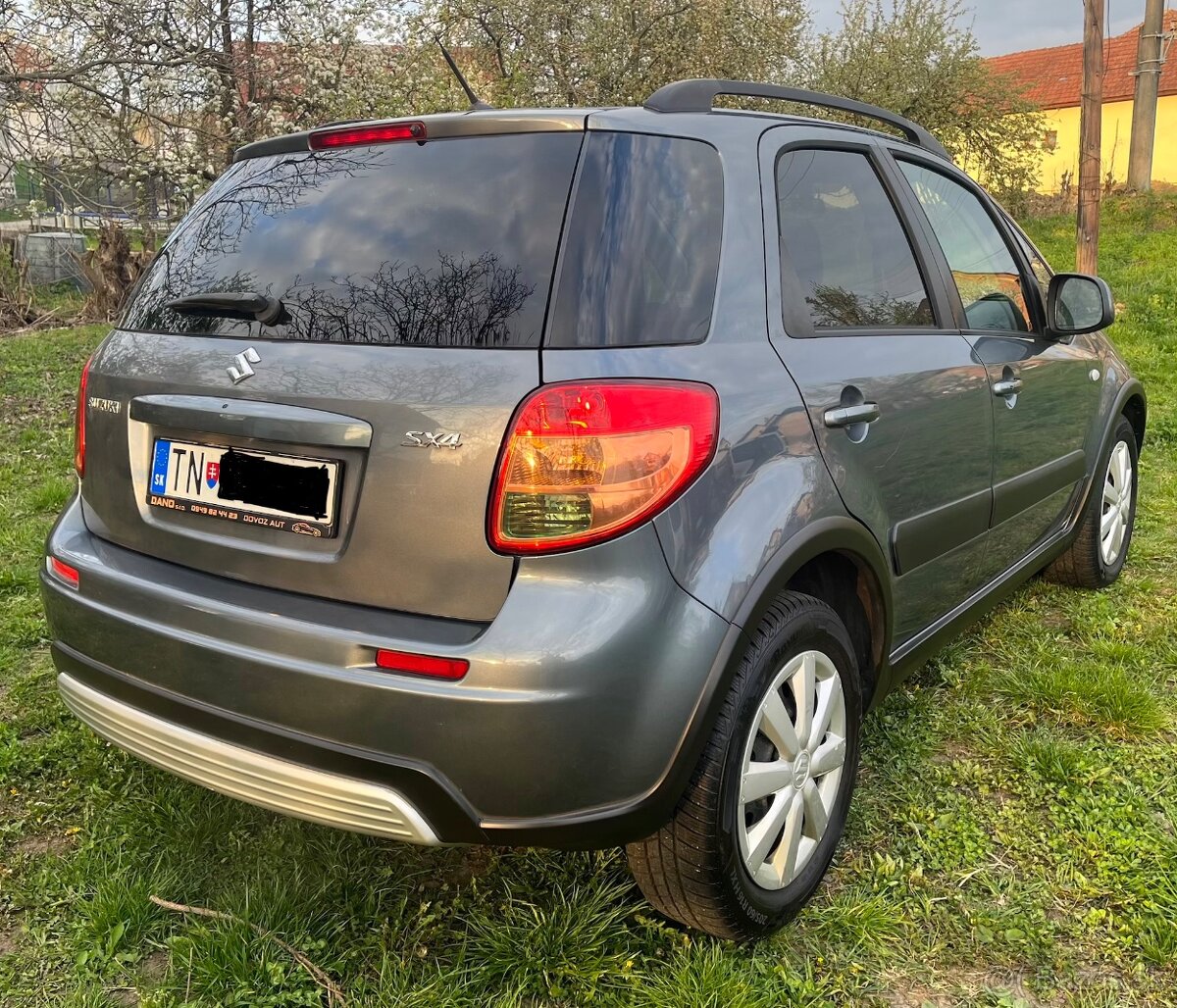 Suzuki Sx4 benzín - 5