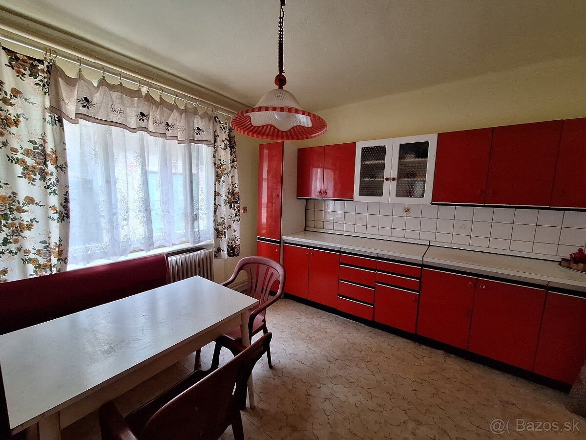 Výborný rodinný dom pre pohodlné bývanie - 5