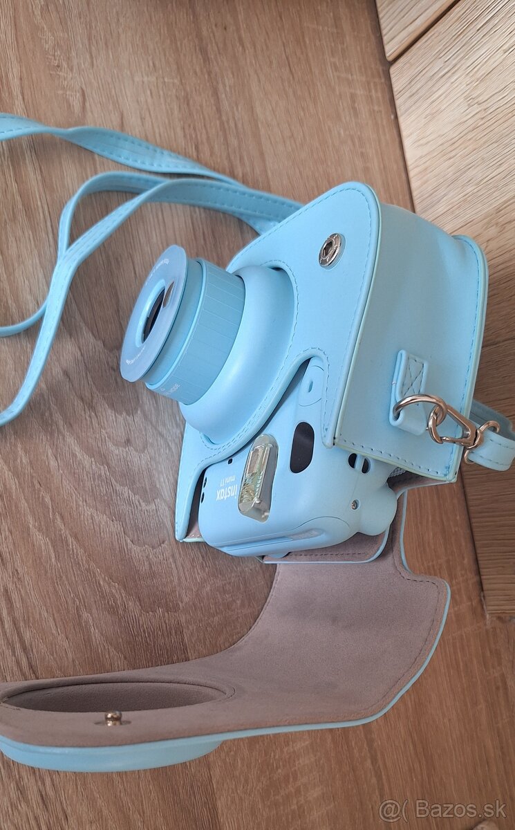 Instax mini 11 modrej farby z modrým púzdrom - 5