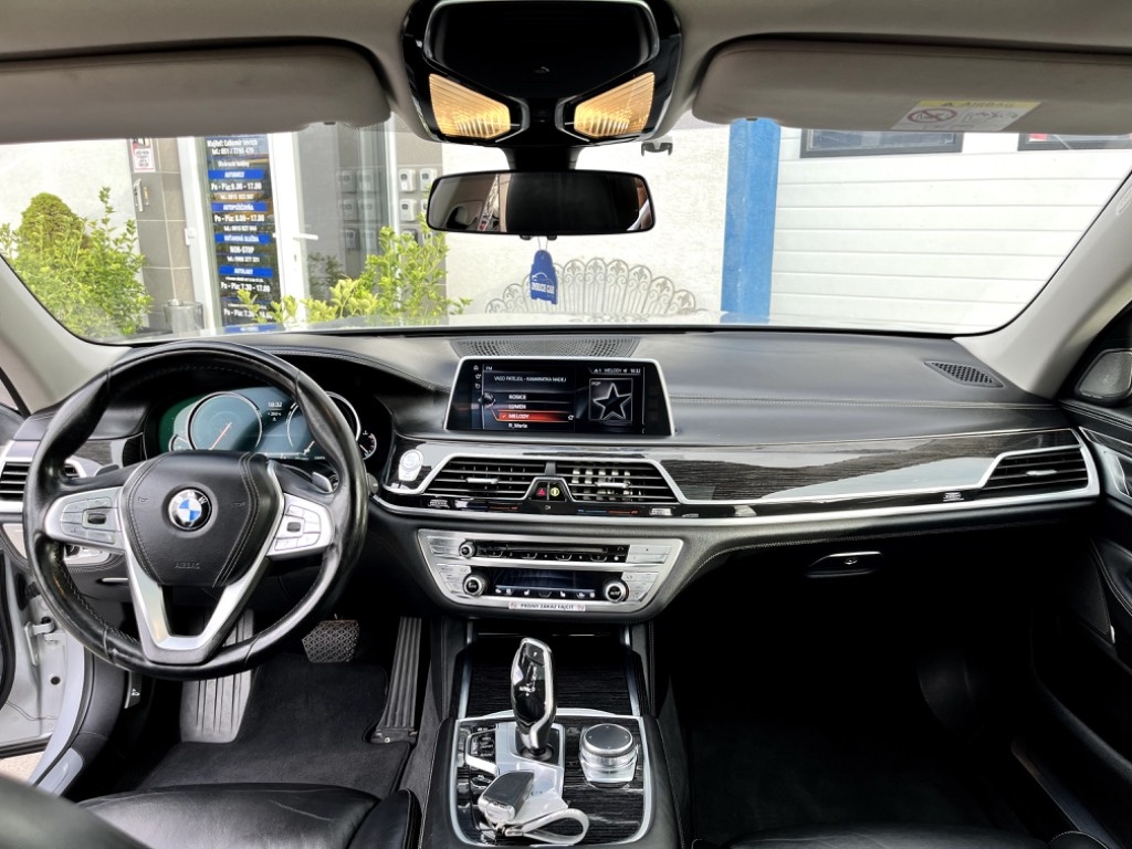 BMW 730 Xdrive - 5