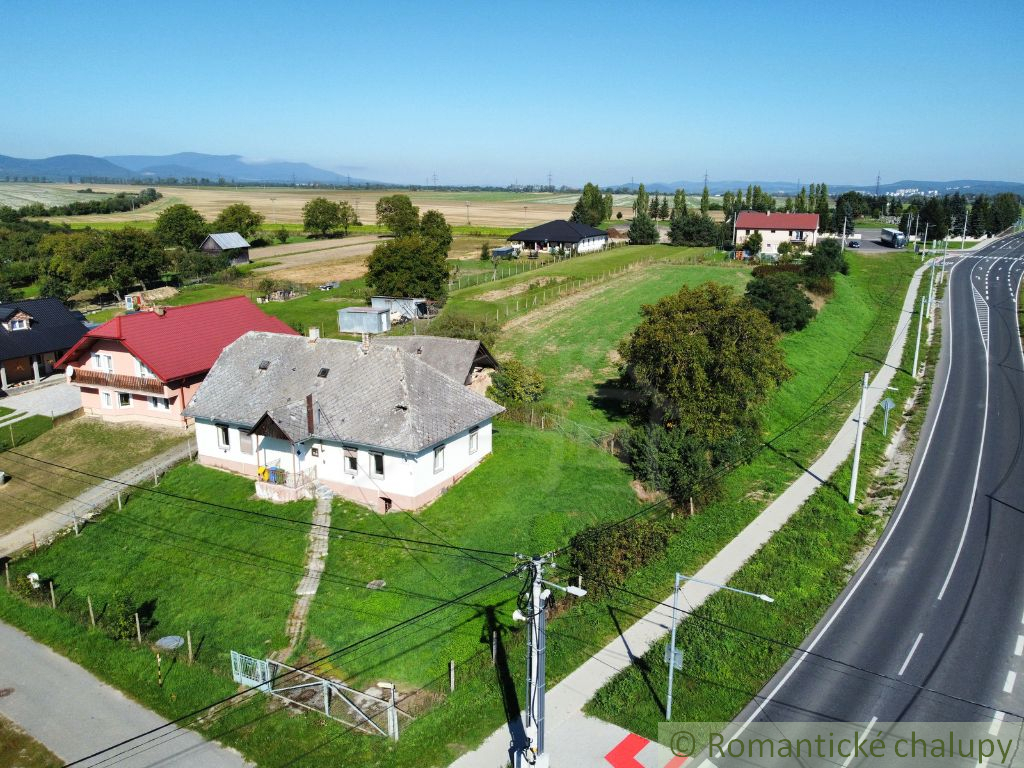 Mimoriadne veľký 55-árový pozemok so starším domom pri Vra - 5