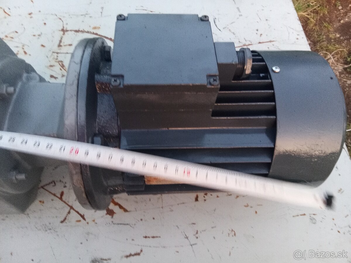 Priama prevodovka s elektromotorom 1,5kW.. - 5