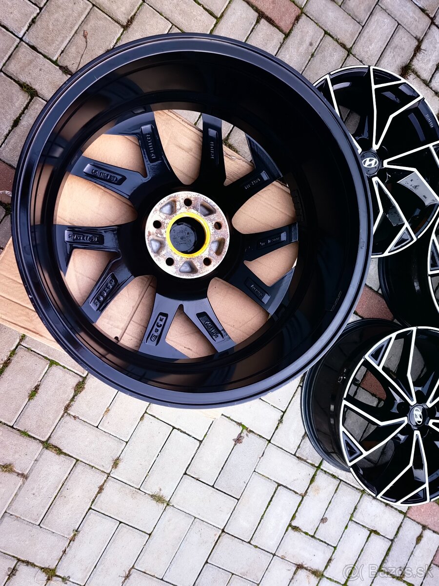 ALUTEC - Hyundai, Kia, Sportage, Sorento 5x114,3 r19 - 5