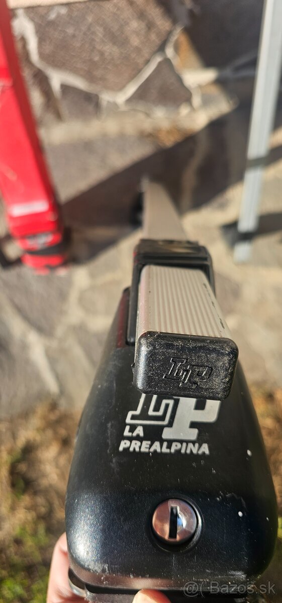 Strešne nosiče LP pre systém T drážky - 5