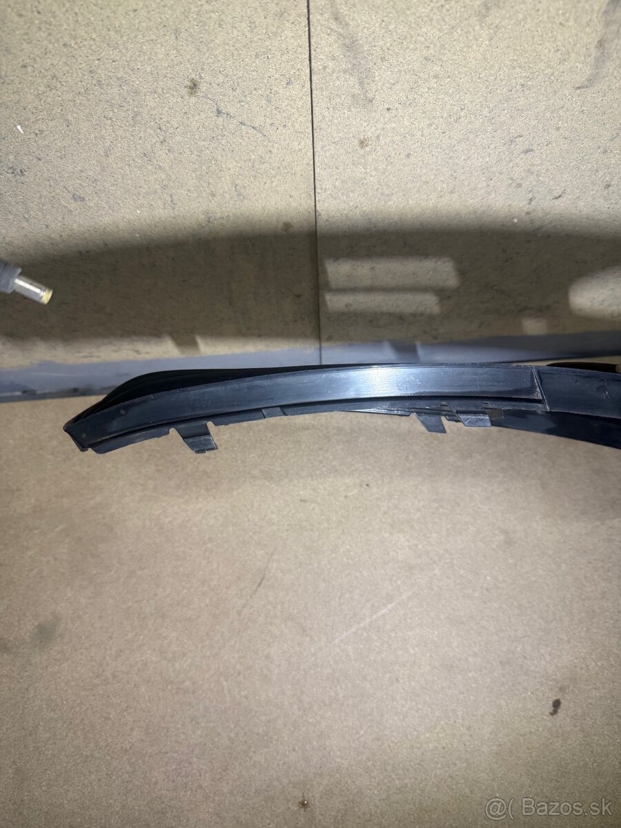 Audi A4 B8 8K0 807 682A - 5