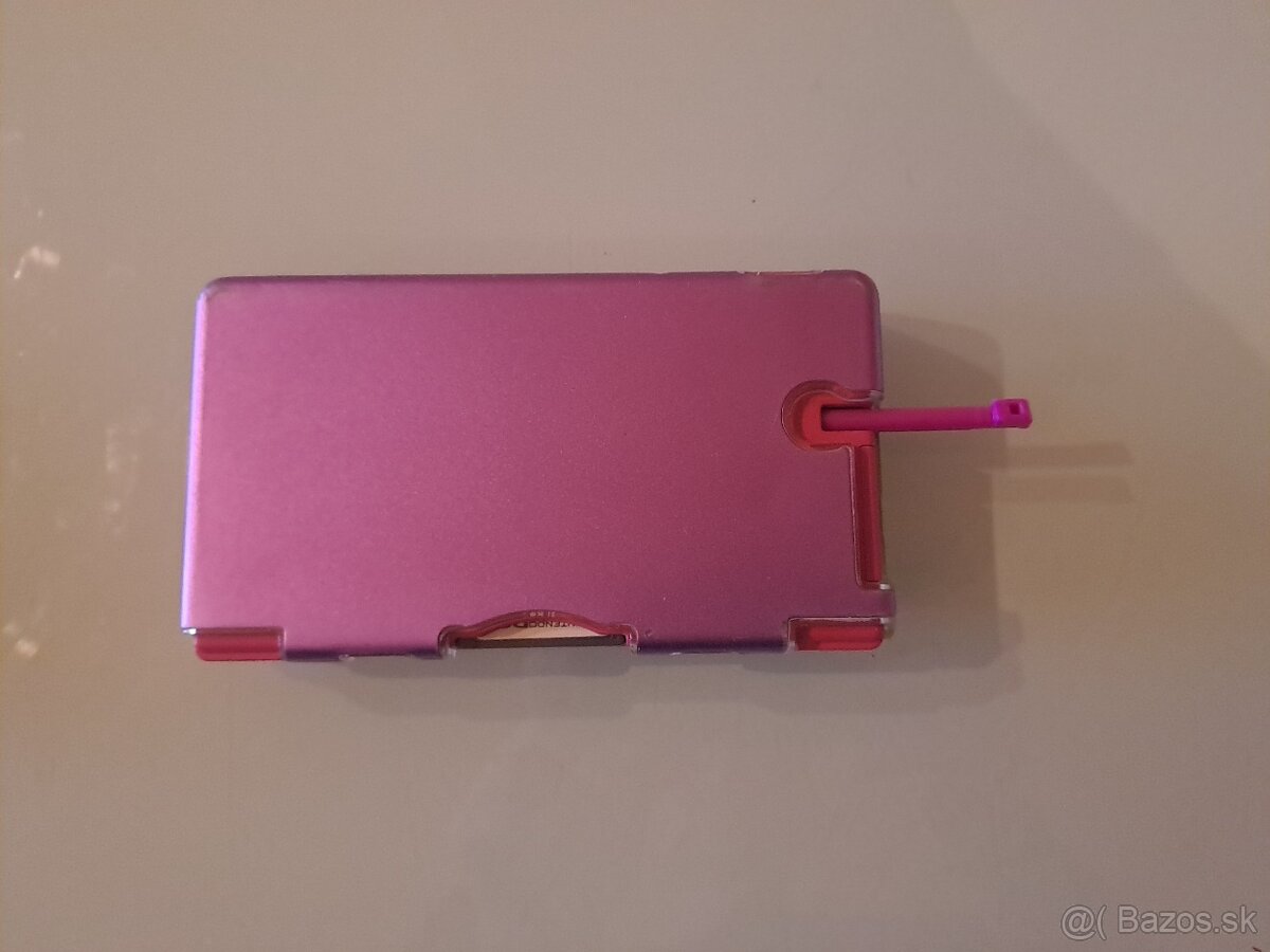 Nintendo DSI - 5