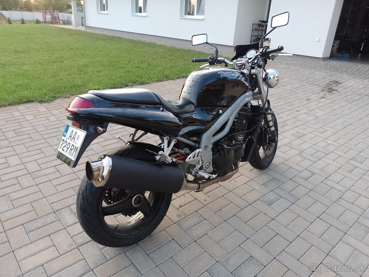 Triumph Speed Triple 955i - 5