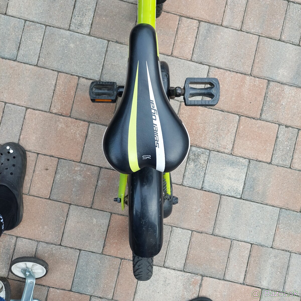 Predam 2 detske bicykle - 5