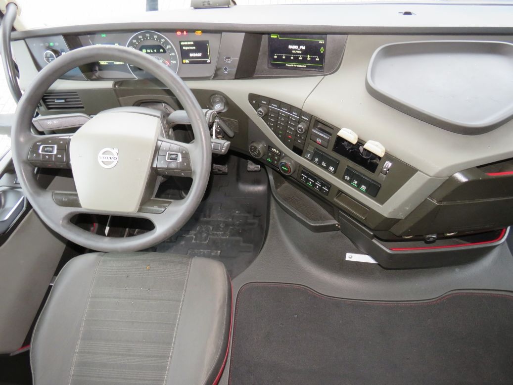 VOLVO FH 460 E6 I-SAVE – 08/2020 – 412 264 - 5