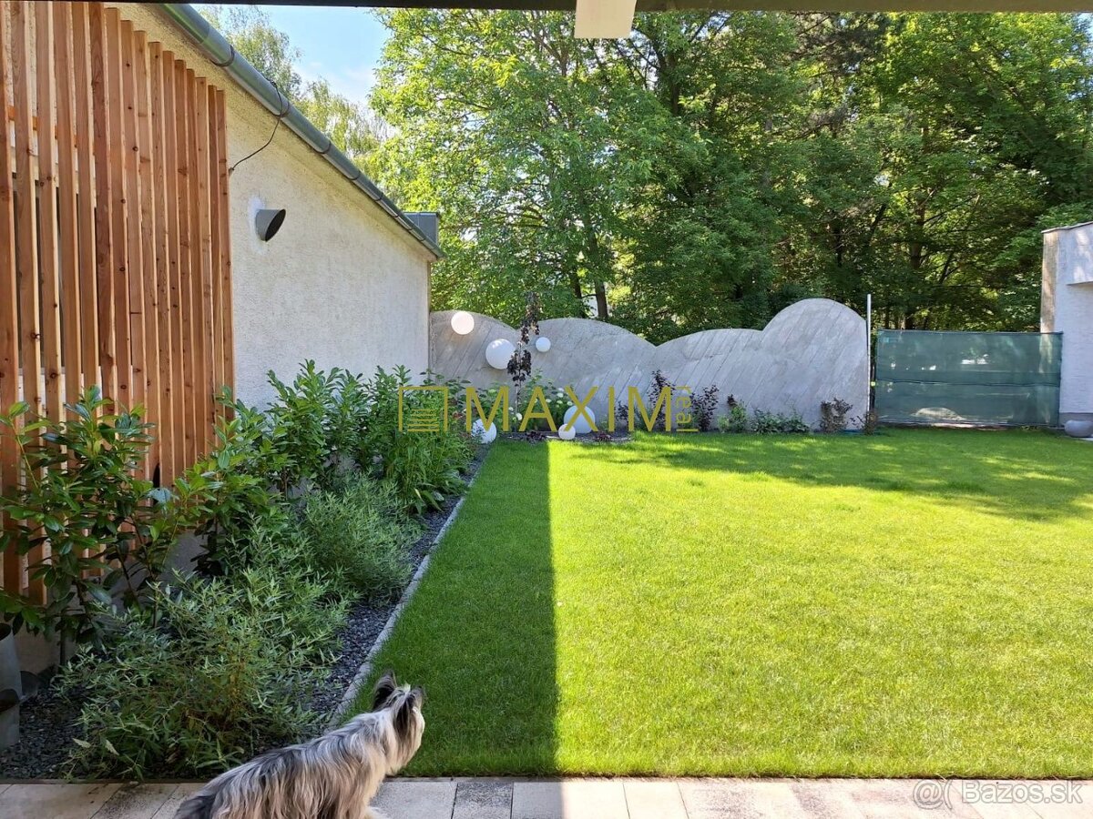 Zabehnutá reštaurácia na prenájom - 5